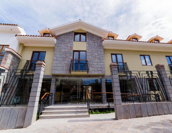 Yawar Inka Hotel