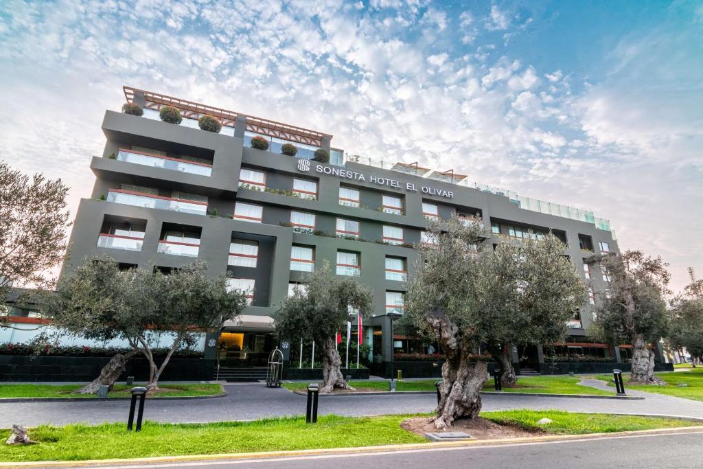 Sonesta Hotel El Olivar